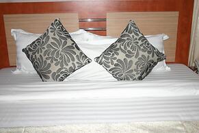 Petrus Hotels Royale