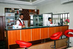 Petrus Hotels Royale