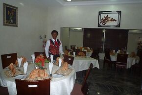 Petrus Hotels Royale