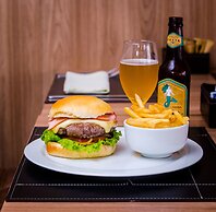 Ritz Copacabana Hotel