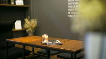 Lamurr Sukhumvit 41 - Hostel