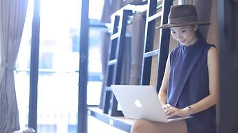 Lamurr Sukhumvit 41 - Hostel