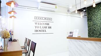 Lamurr Sukhumvit 41 - Hostel