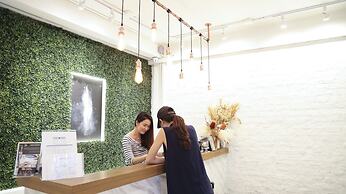 Lamurr Sukhumvit 41 - Hostel