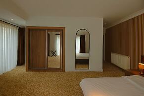 My Suit Residence