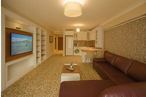 My Suit Residence