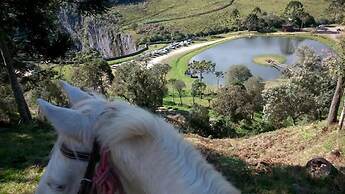 Pousada e Parque Cascata do Avencal