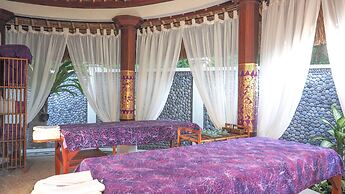 Palm Garden Amed Beach & Spa Resort Bali