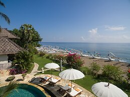 Palm Garden Amed Beach & Spa Resort Bali