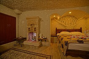 Melek Cave Hotel