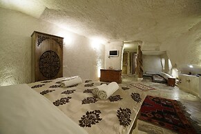 Melek Cave Hotel
