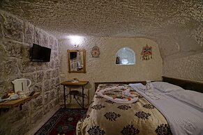 Melek Cave Hotel