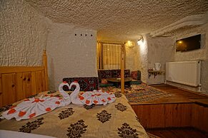 Melek Cave Hotel