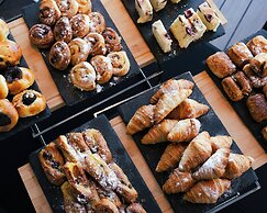 Dancing House – Tančící dům hotel