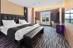 Dancing House – Tančící dům hotel