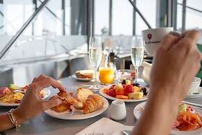 Dancing House – Tančící dům hotel