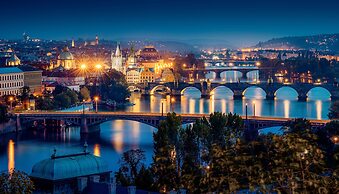 Dancing House – Tančící dům hotel