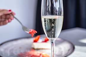 Dancing House – Tančící dům hotel