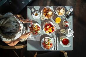 Dancing House – Tančící dům hotel