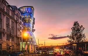 Dancing House – Tančící dům hotel