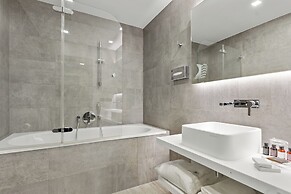 Dancing House – Tančící dům hotel