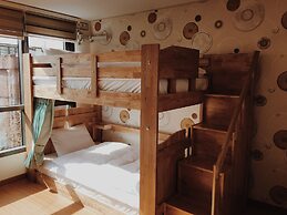 Seoul Crown 88 Guest House - Foreign Guests Only