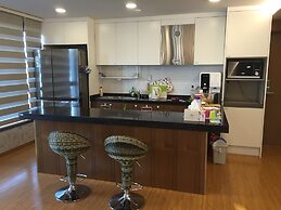 Seoul Crown 88 Guest House - Foreign Guests Only