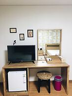 Seoul Crown 88 Guest House - Foreign Guests Only