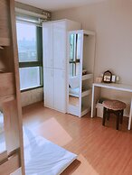 Seoul Crown 88 Guest House - Foreign Guests Only