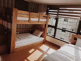 Seoul Crown 88 Guest House - Foreign Guests Only