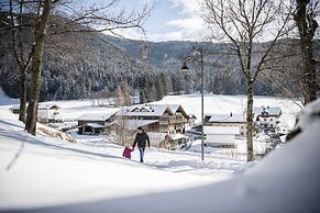 Post Alpina - Family Mountain Chalets
