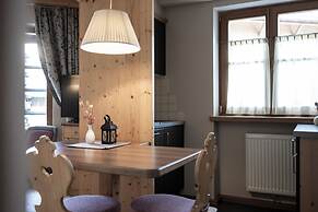 Post Alpina - Family Mountain Chalets