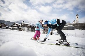 Post Alpina - Family Mountain Chalets