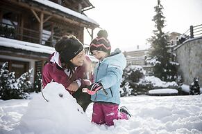 Post Alpina - Family Mountain Chalets