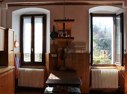 Comoholidays - Ul Palazz 18th Century Apartment