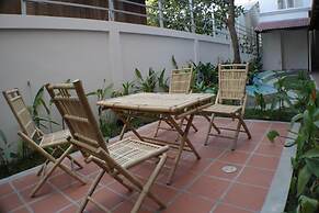 Mowin Boutique Hotel & Residence