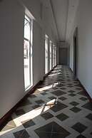 Mowin Boutique Hotel & Residence