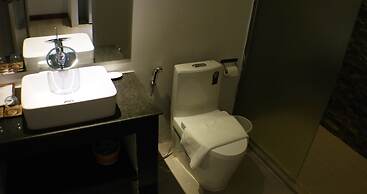 Mowin Boutique Hotel & Residence