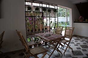 Mowin Boutique Hotel & Residence