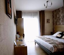 The Original Boutiques, Hotel Lakeside