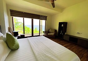 Sunset at Aninuan Beach Resort powered by Cocotel