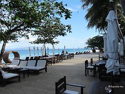 Sunset at Aninuan Beach Resort powered by Cocotel