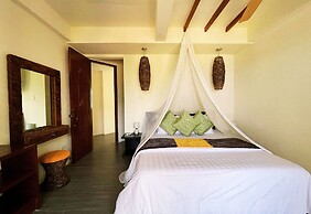 Sunset at Aninuan Beach Resort powered by Cocotel