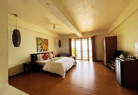 Sunset at Aninuan Beach Resort powered by Cocotel