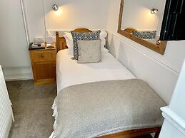 The Claremont Hotel - Adult Only