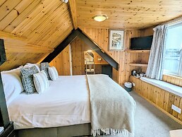 The Claremont Hotel - Adult Only