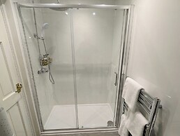 The Claremont Hotel - Adult Only