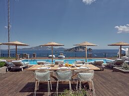 Serenus Luxury Villa