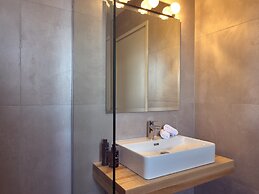 Serenus Luxury Villa