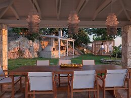 Serenus Luxury Villa